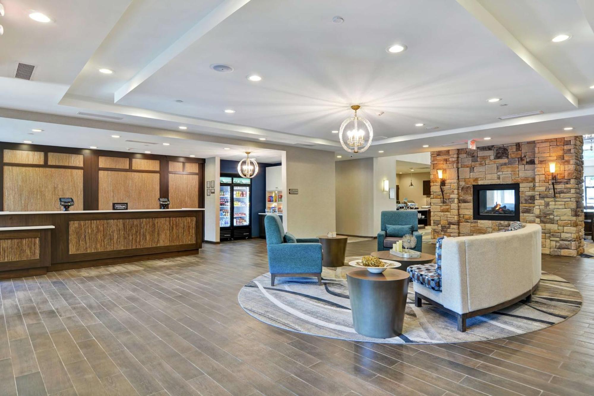 Homewood Suites By Hilton Poughkeepsie Exterior foto