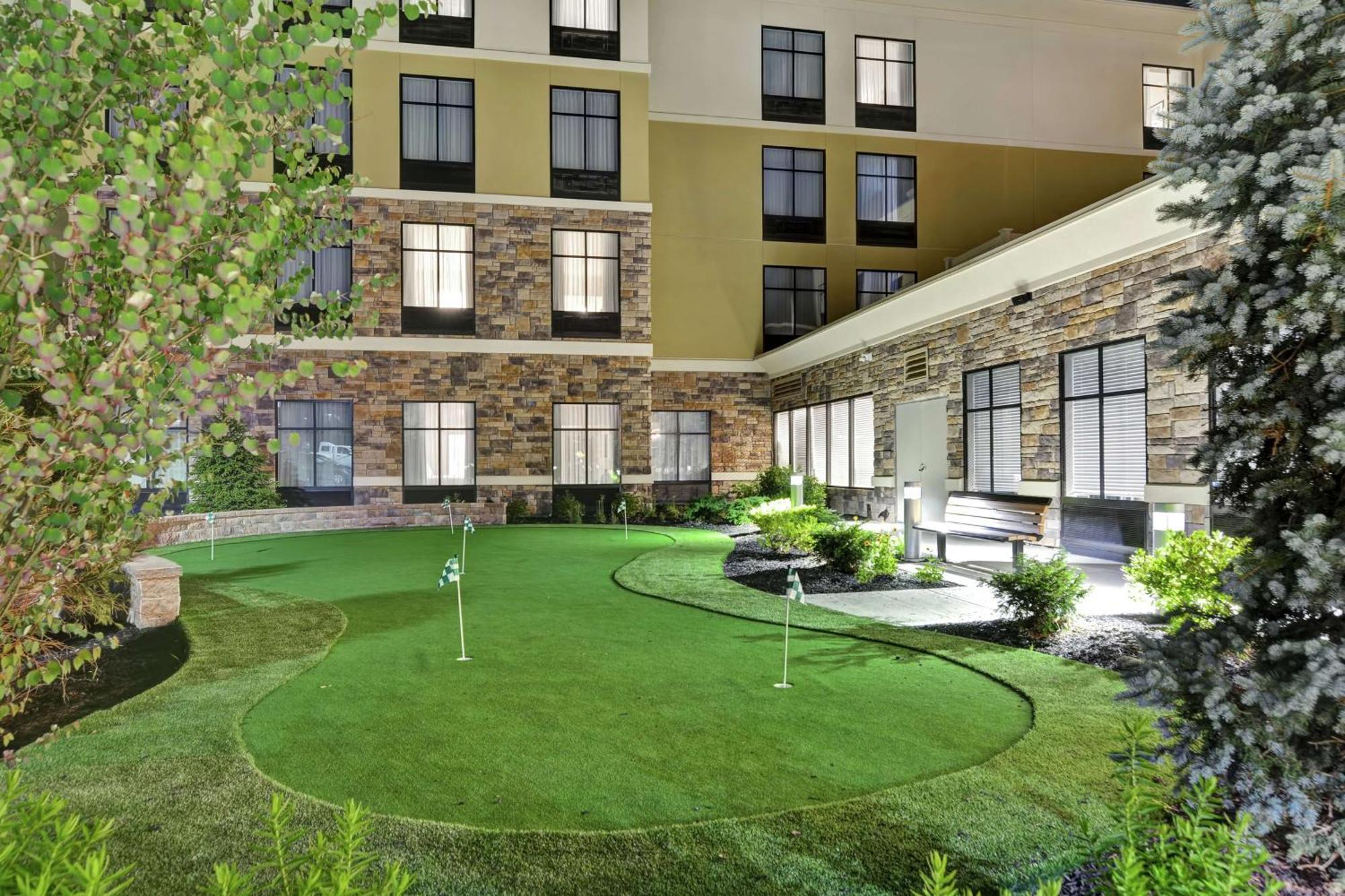 Homewood Suites By Hilton Poughkeepsie Exterior foto